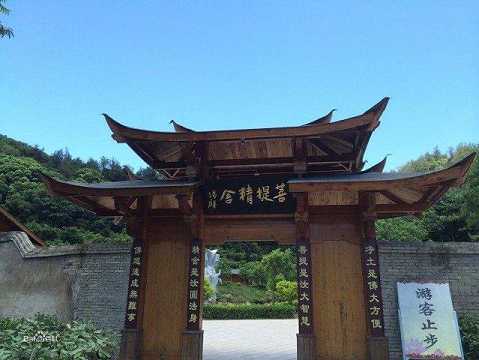 佛陀请国王为比丘尼建精舍