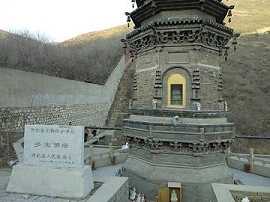 佛塔