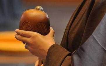 大居士不言僧过